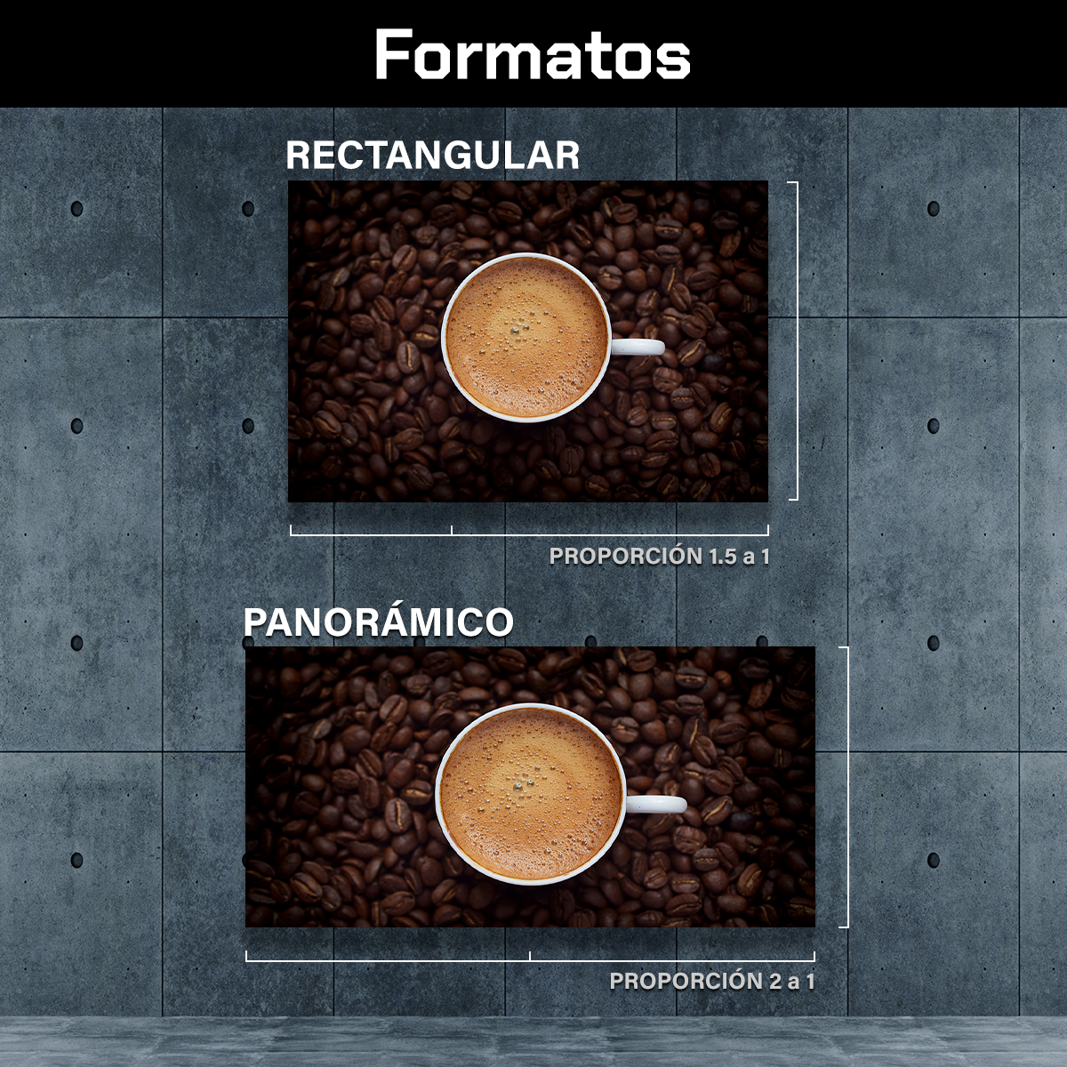 Café Negro Sobre Mesa Con Granos