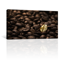 Café Negro Tostado Y Grano Dorado