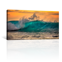 Playa Mar Ola Splashing