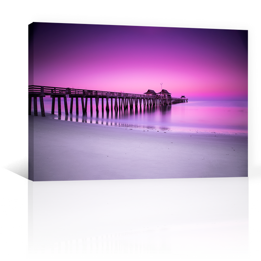Playa Y Muelle Al Amanecer